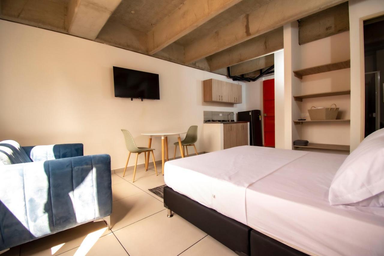 Mangata Living By Bernalo Hotels 메딜린 외부 사진
