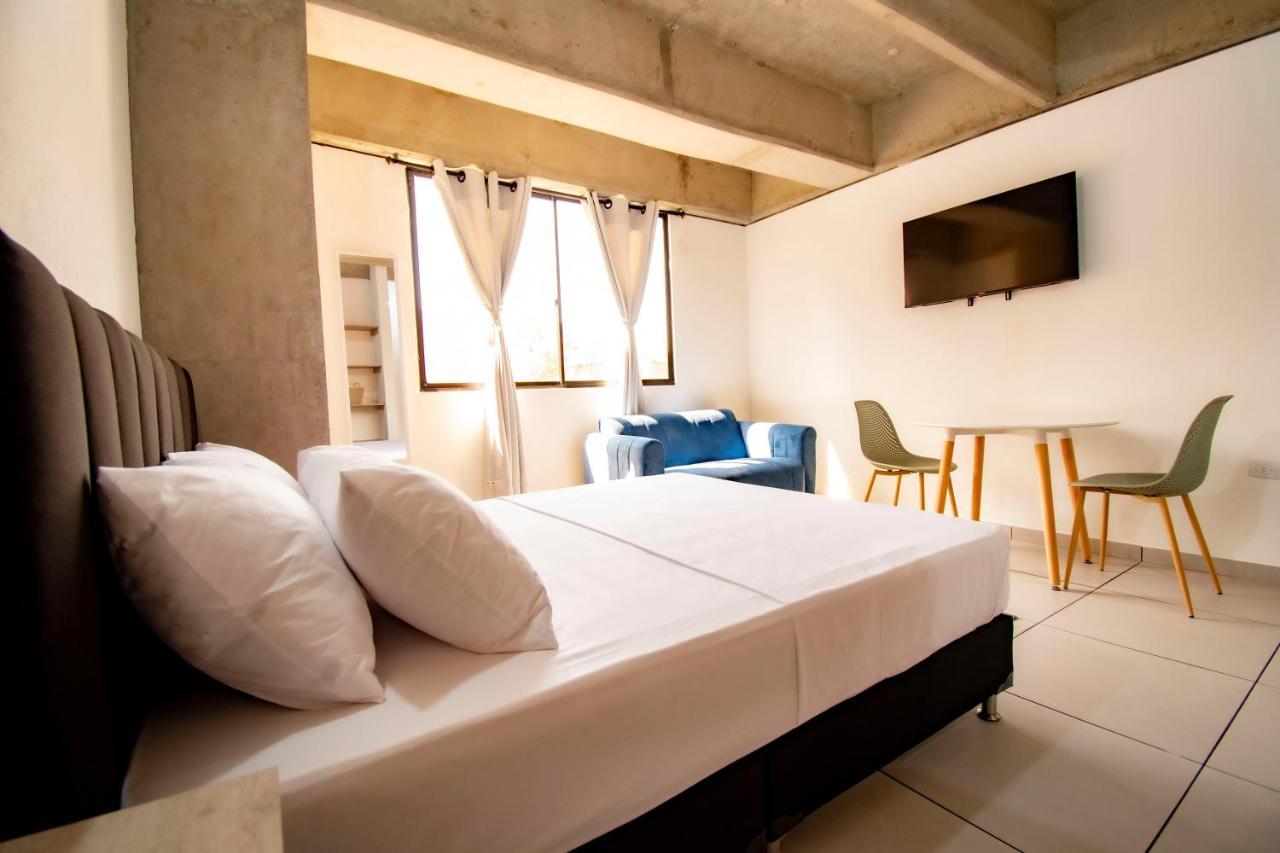 Mangata Living By Bernalo Hotels 메딜린 외부 사진