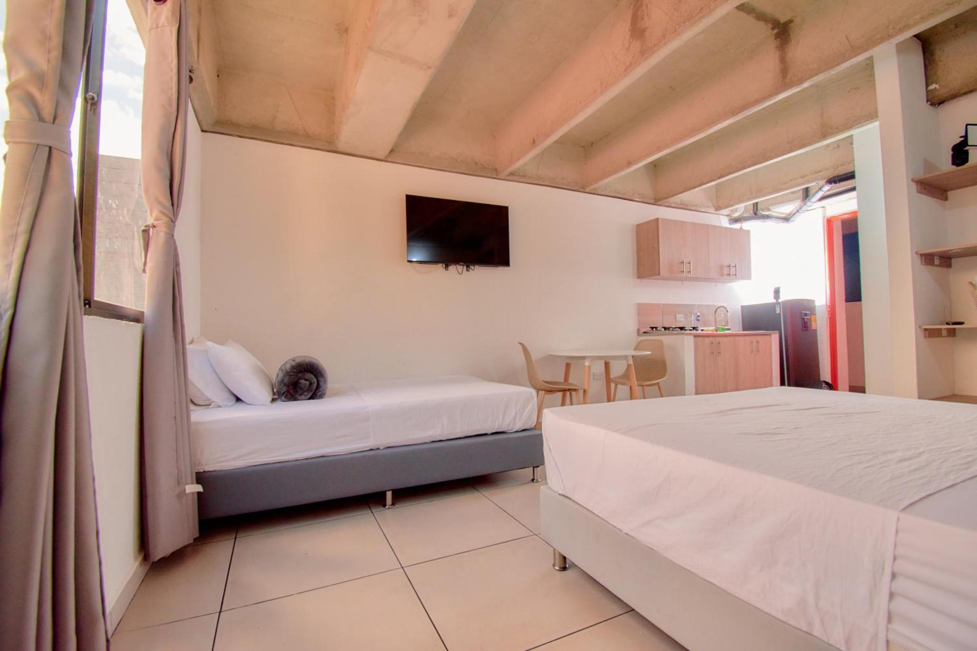 Mangata Living By Bernalo Hotels 메딜린 외부 사진