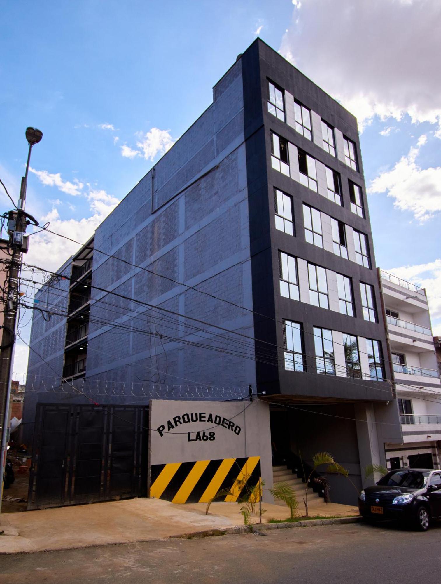 Mangata Living By Bernalo Hotels 메딜린 외부 사진